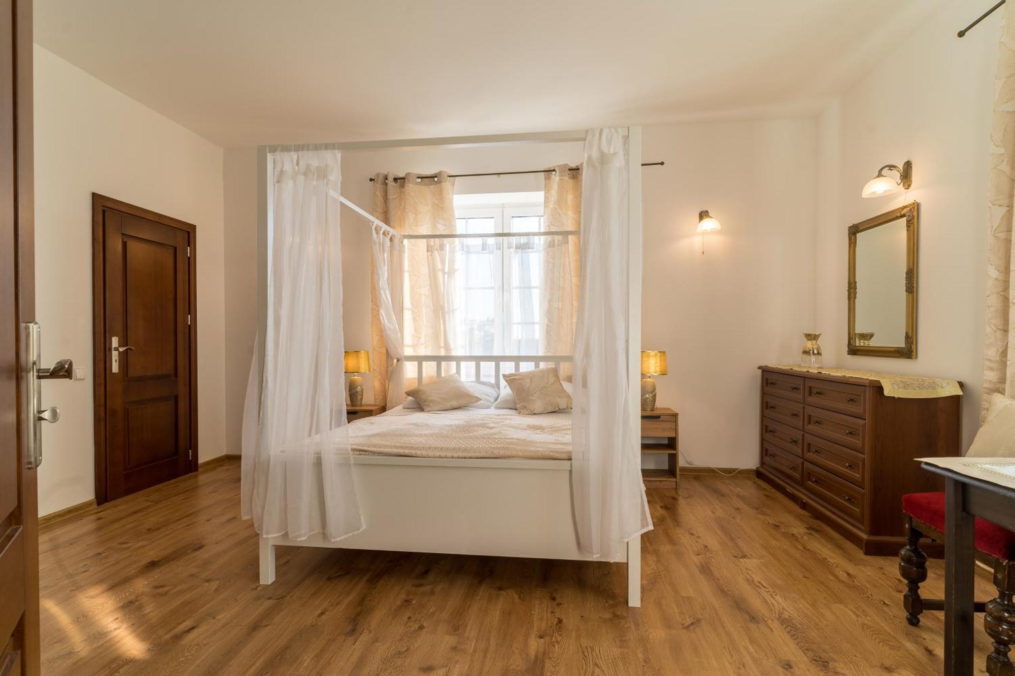 Pensjonat Well Clinic Medicine Estetic & Spa Gdansk Luaran gambar