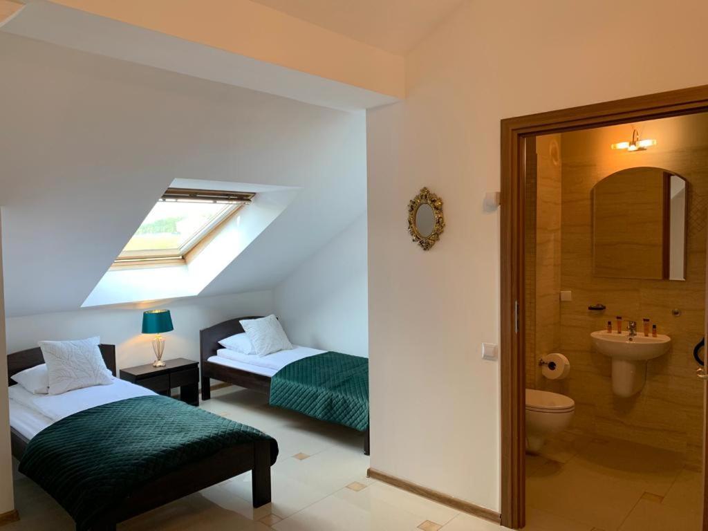 Pensjonat Well Clinic Medicine Estetic & Spa Gdansk Luaran gambar